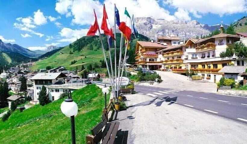 Dolomites Base Camp Hotel Olympia