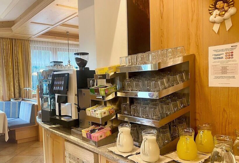 Dolomites Base Camp Hotel Olympia