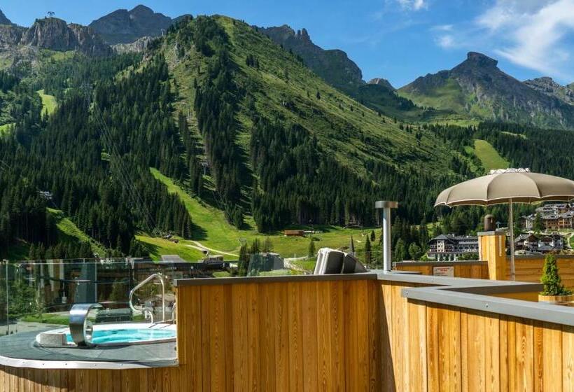Dolomites Base Camp Hotel Olympia