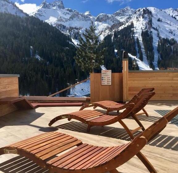 Dolomites Base Camp Hotel Olympia