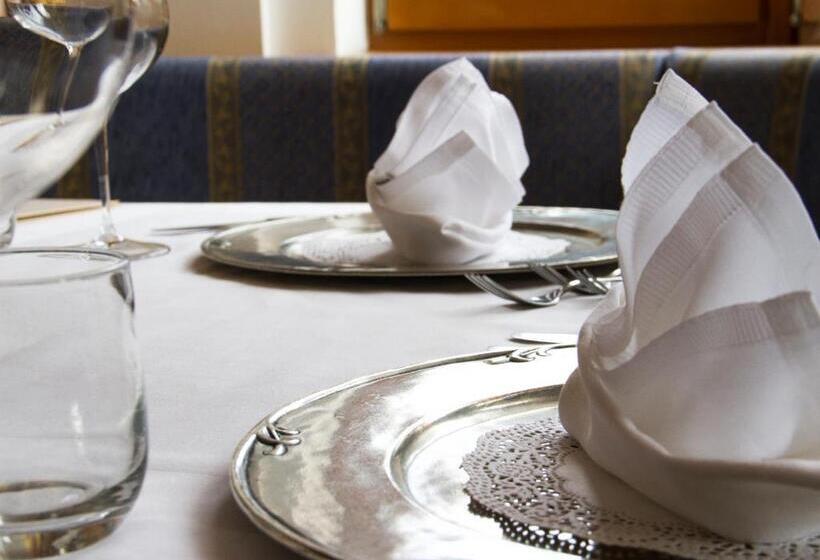 Dolomites Base Camp Hotel Olympia