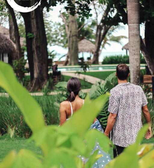 酒店 Playa Cielo Beach Front