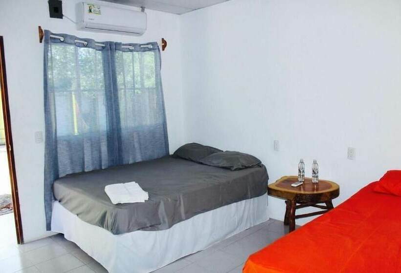 فندق Rancho Mama Juany