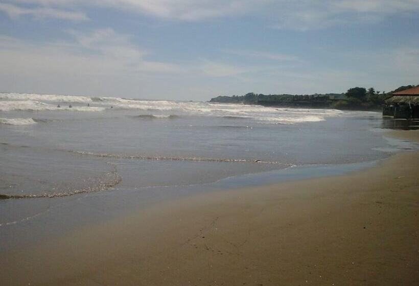 فندق Rancho Mama Juany