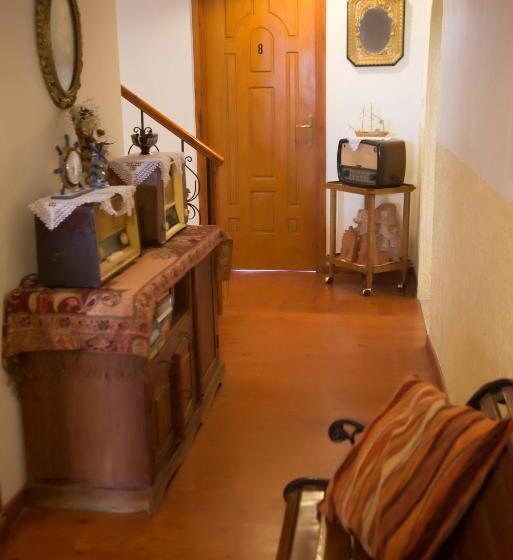 בית מלון כפרי To Diporto