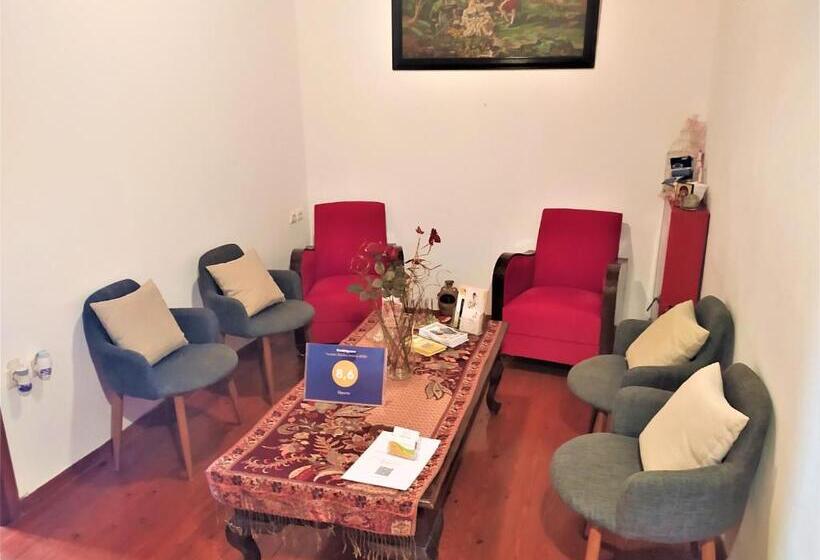 בית מלון כפרי To Diporto