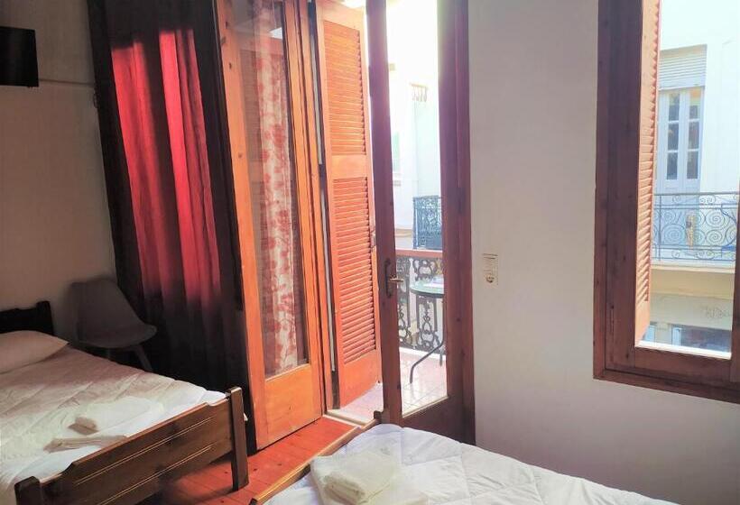 בית מלון כפרי To Diporto