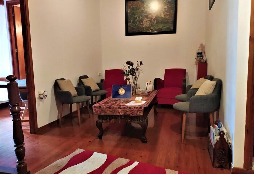 בית מלון כפרי To Diporto