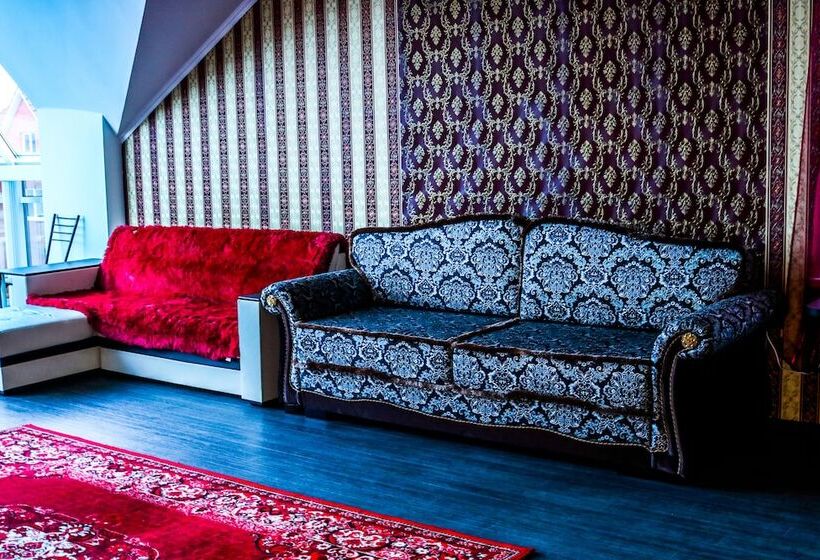 هتل Tsimlyansky Dvor