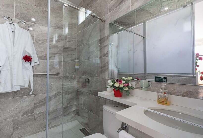 Libertg Hotels Spa Medellin