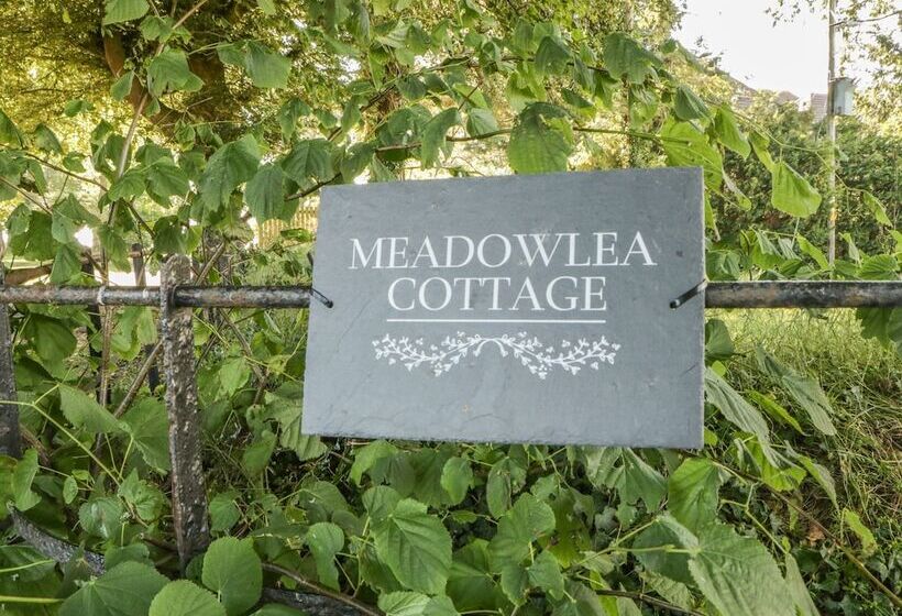 Meadowlea Cottage