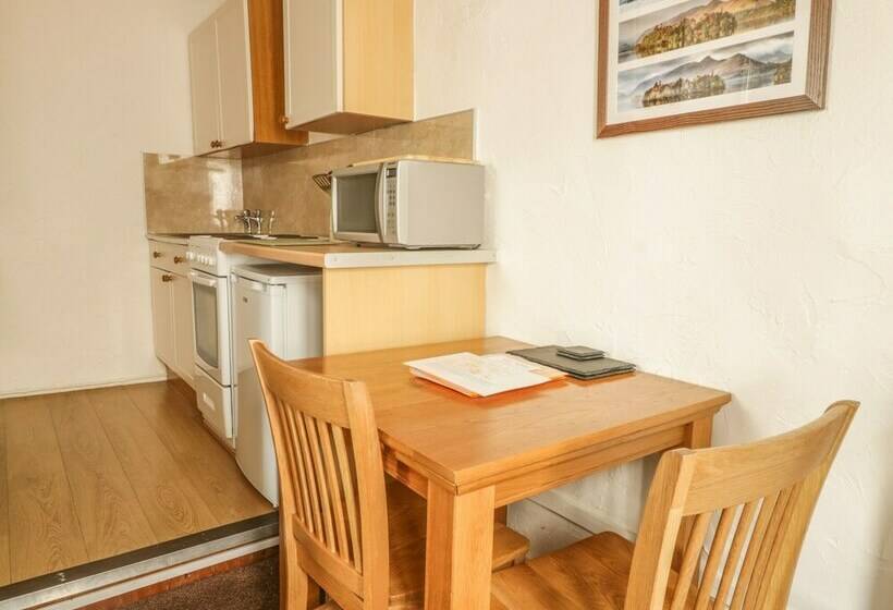 Mews Studio Cottage 7