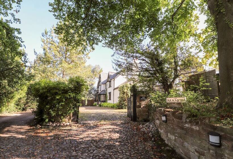 Mickle Trafford Manor