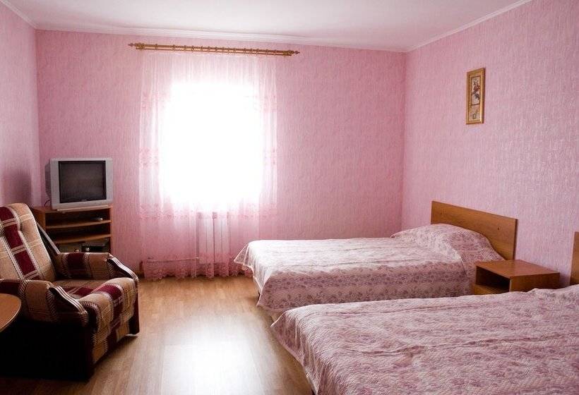 Mini Hotel Kompleks Parus