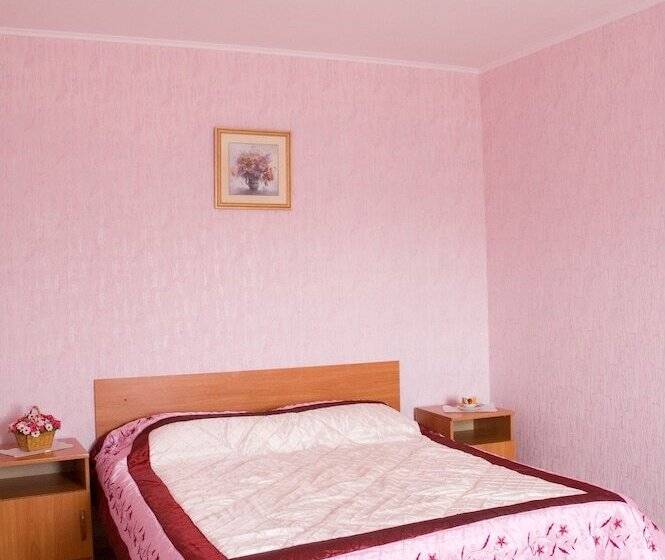 Mini Hotel Kompleks Parus