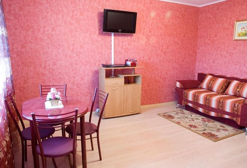 Mini Hotel Kompleks Parus