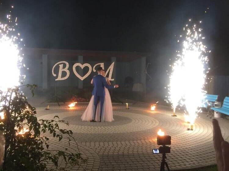 Mini Hotel Kompleks Parus