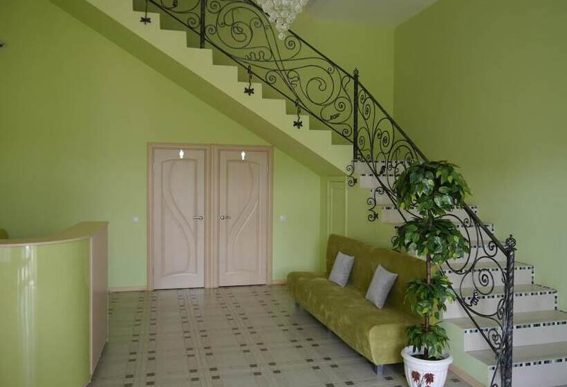 Mini Hotel Kompleks Parus