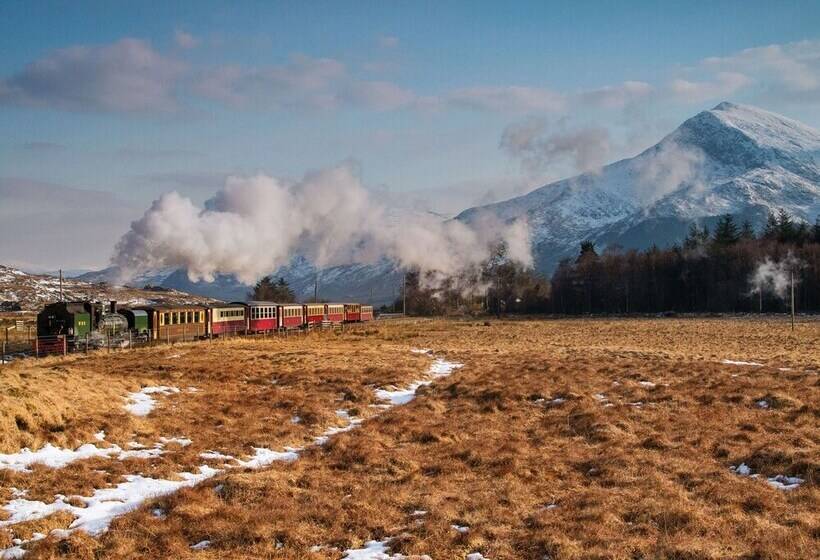 Moelwyn View Cottage