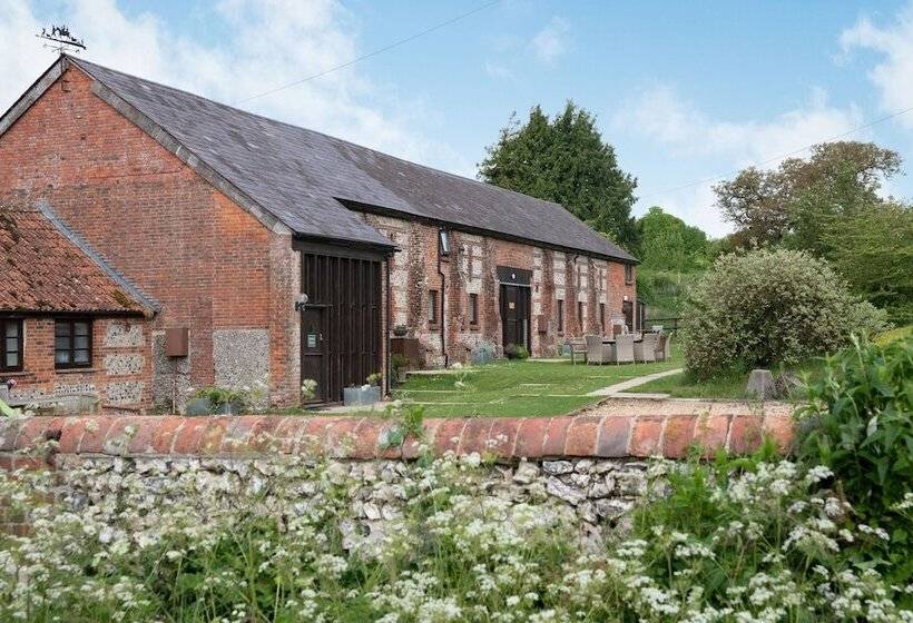Newfield Farm Cottages