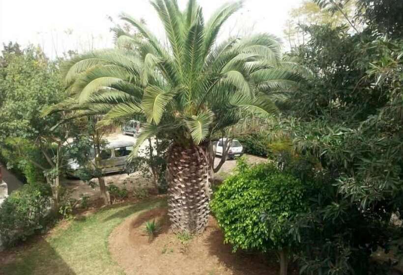 پانسیون Dar Kenavo