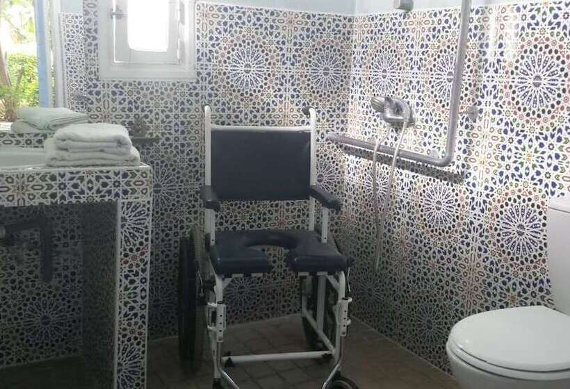 پانسیون Dar Kenavo