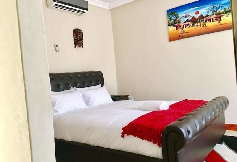 ペンション La'mamie Suite