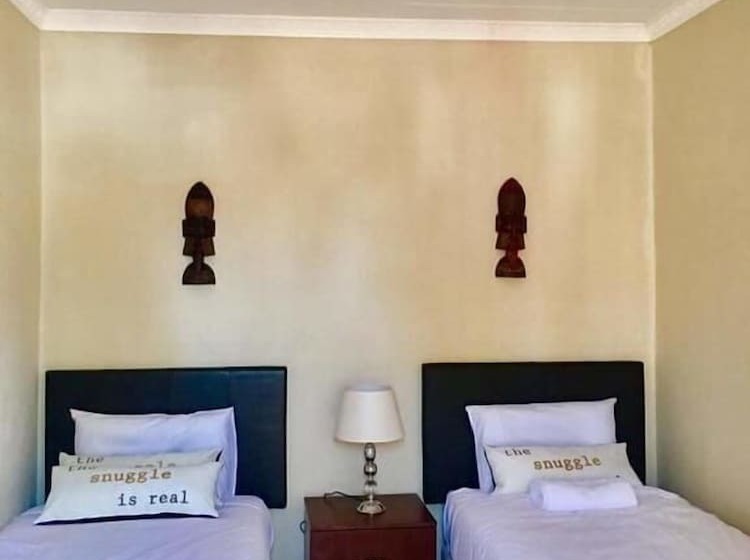 ペンション La'mamie Suite