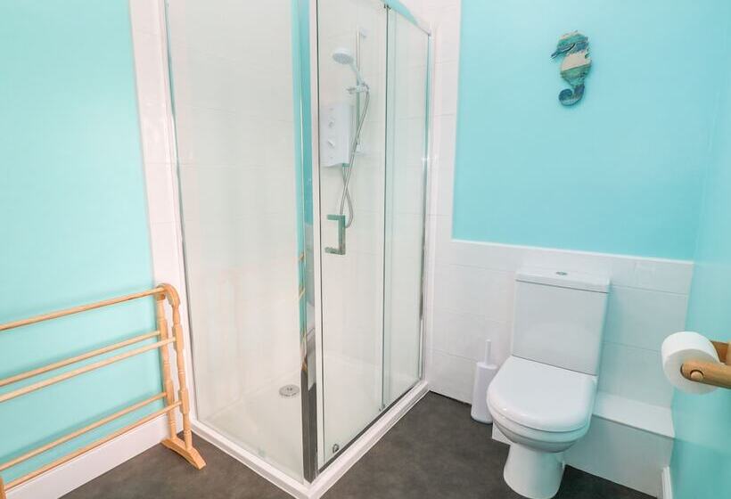 Poldowrian Farmhouse