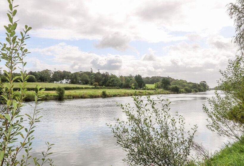 Quiet Waters Cottage