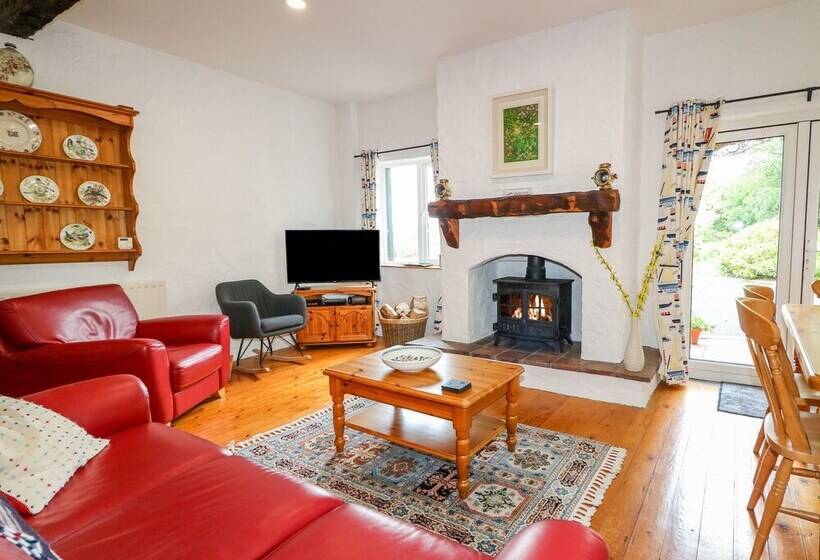 Quiet Waters Cottage