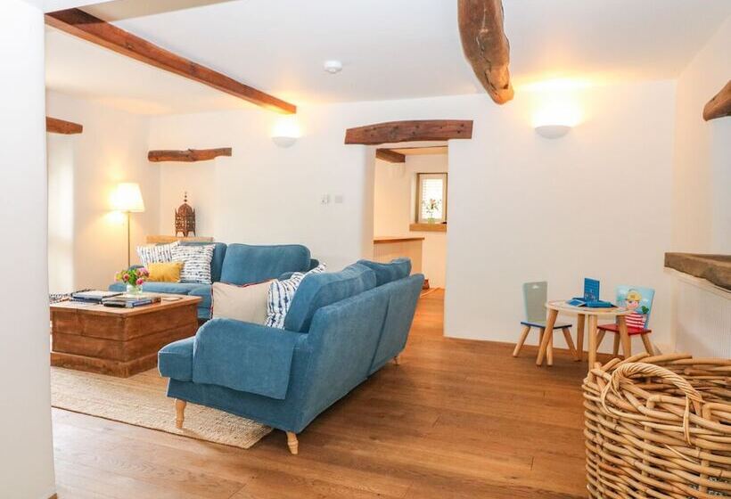 River Cottage Hayfield