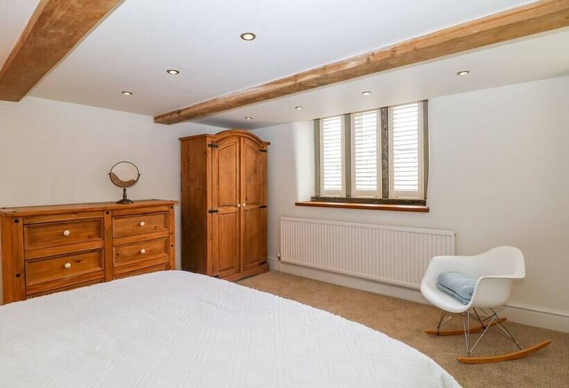 River Cottage Hayfield