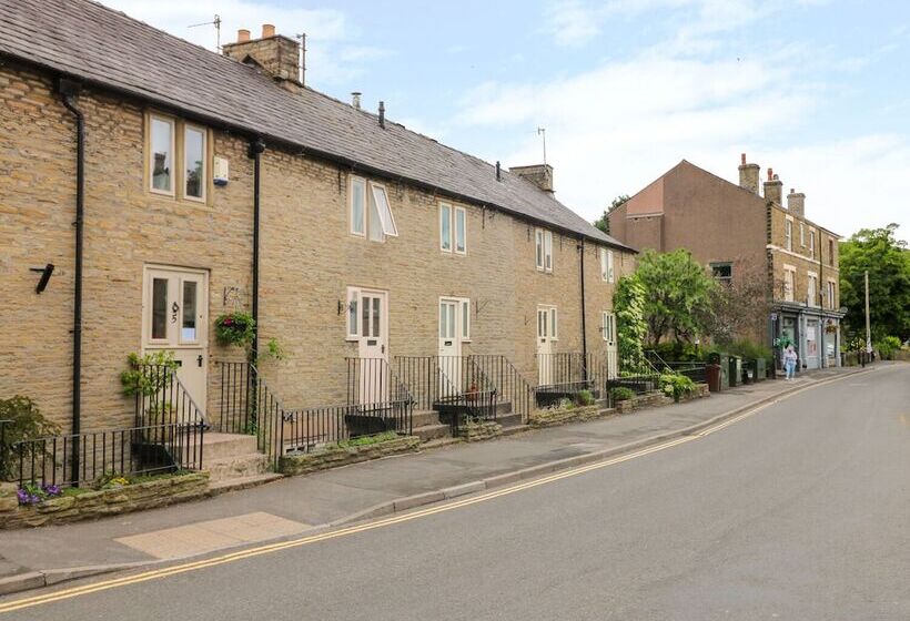 River Cottage Hayfield