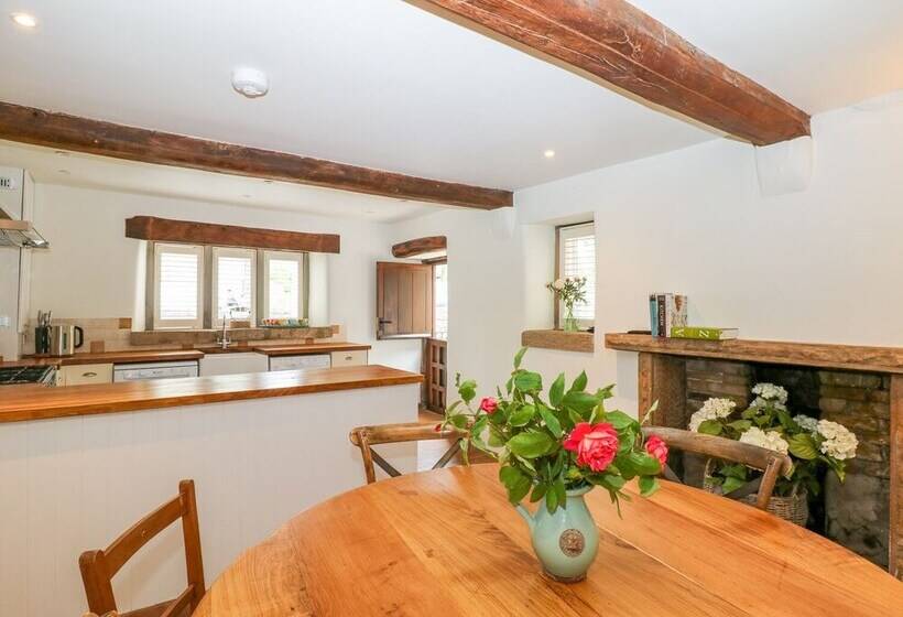 River Cottage Hayfield