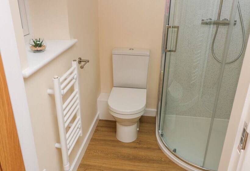 Ryedale Country Lodges   Hazel Lodge