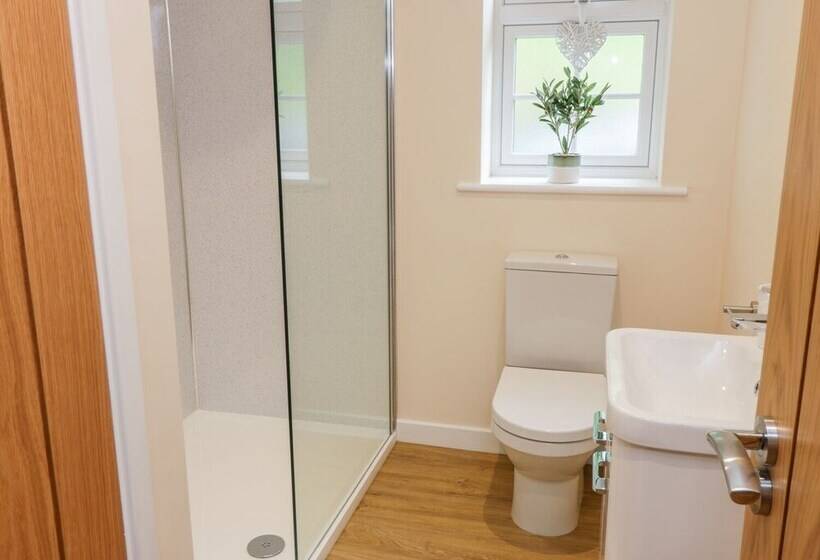 Ryedale Country Lodges   Hazel Lodge