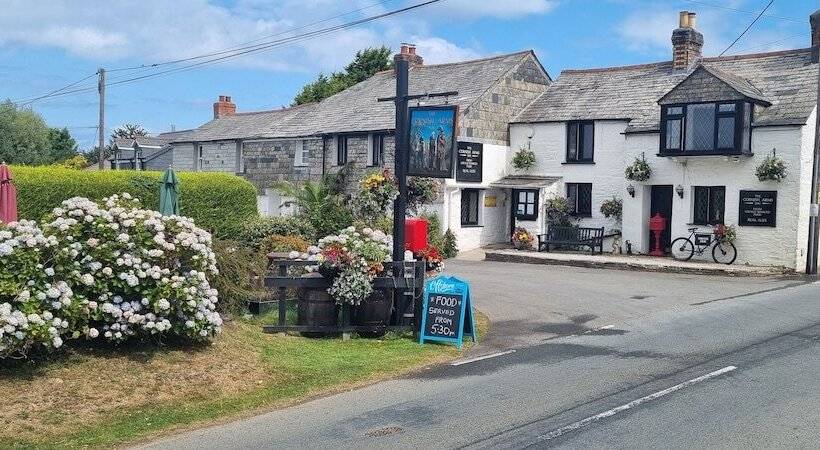 The Cornish Arms Inn