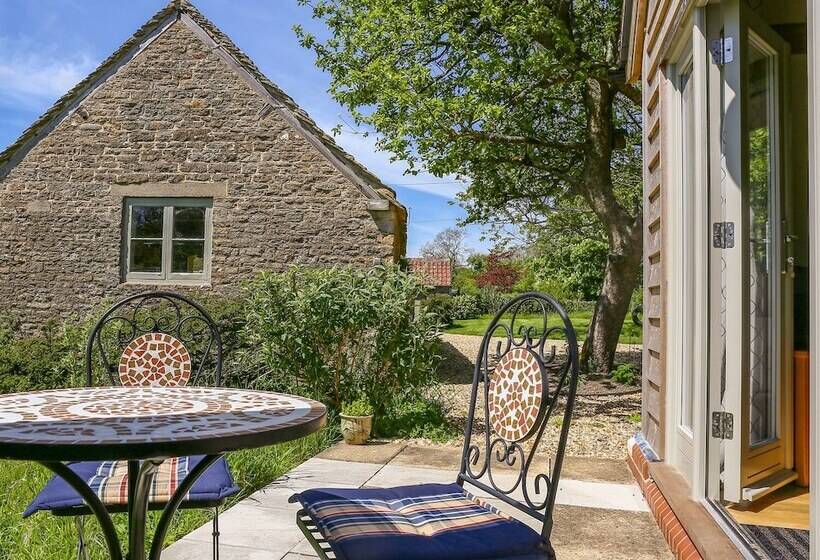 The Lodge At Mortons