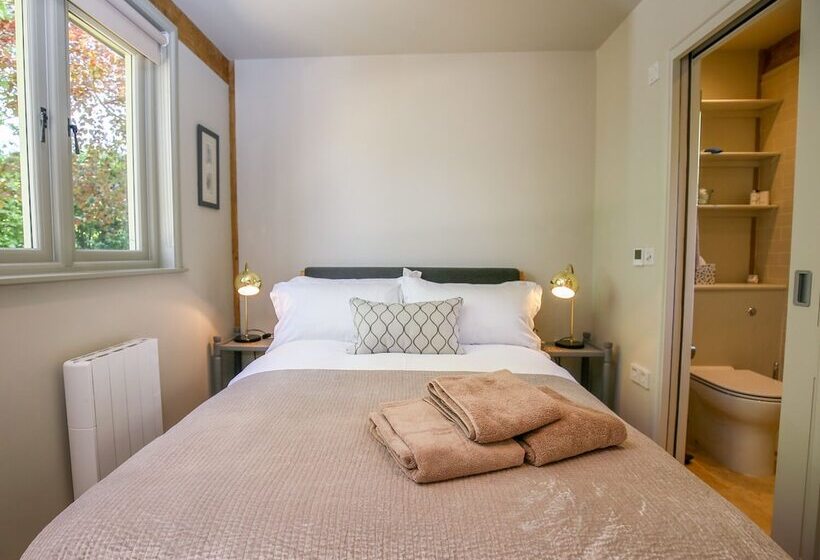 The Lodge At Mortons