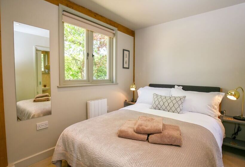 The Lodge At Mortons