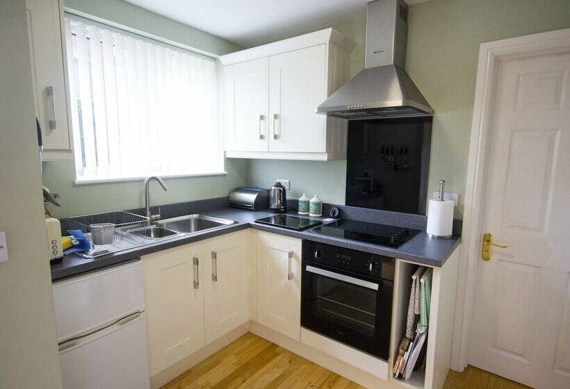 The Lodge At Orchard House