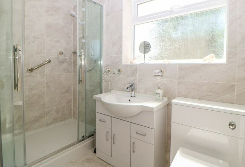 The Lodge At Orchard House