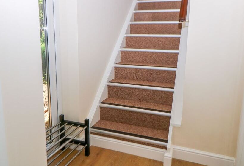 The Lodge At Orchard House