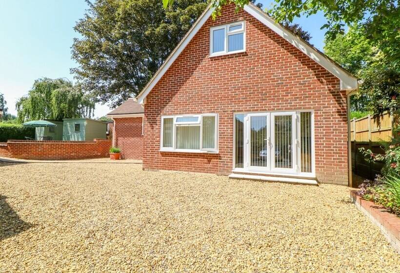 The Lodge At Orchard House