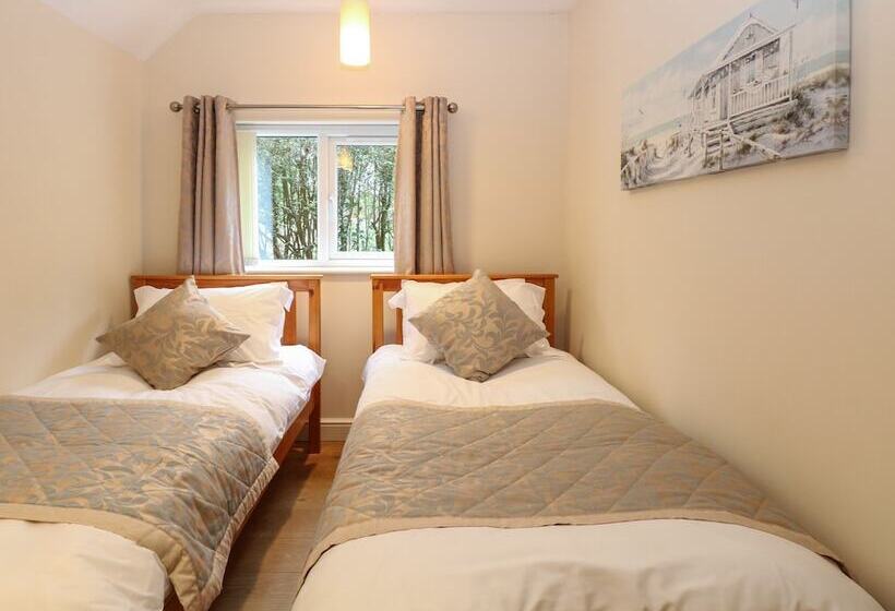 The Lodge At Orchard House