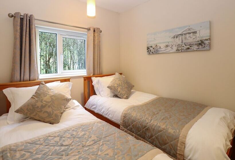 The Lodge At Orchard House