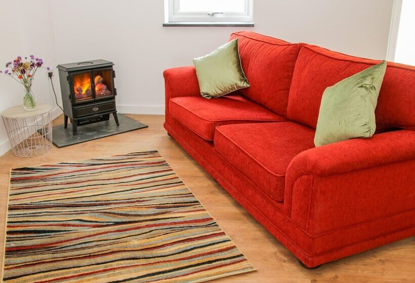 The Old Power House Cottage 1