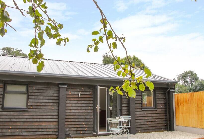 The Old Power House Cottage 1