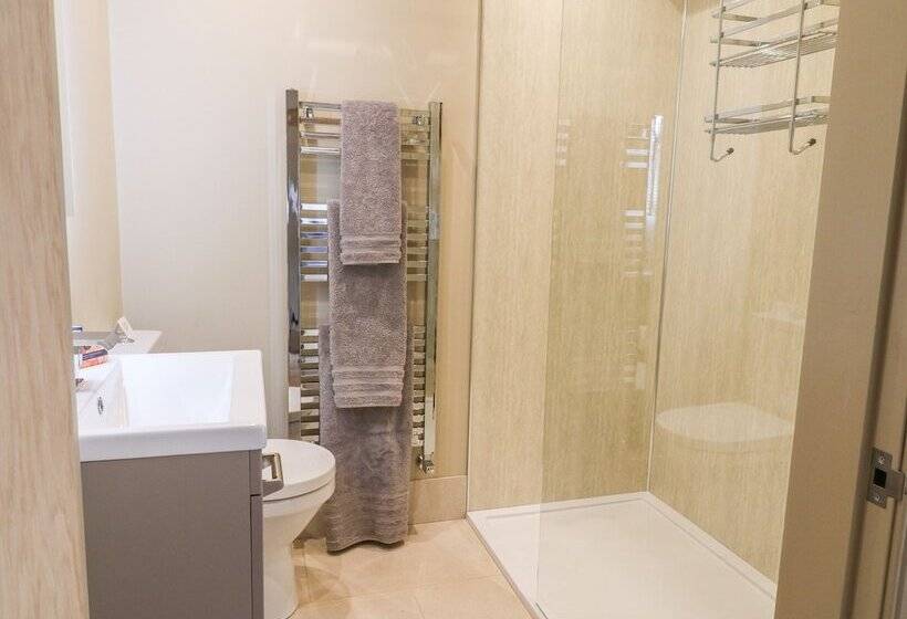 The Old Shippon Mews